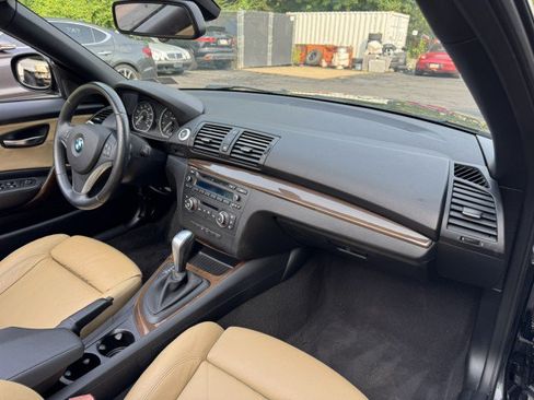 Used 2012 BMW 128i Convertible w/ Premium Pkg RWD image 31
