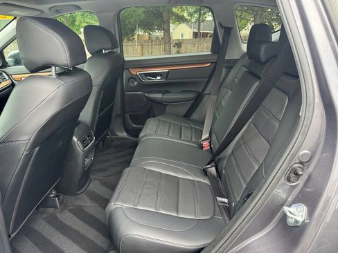 Used 2022 Honda CR-V Touring image 18