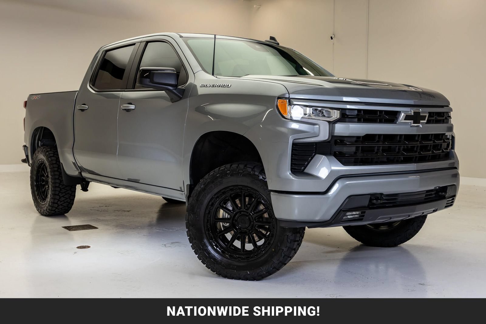Used 2024 Chevrolet Silverado 1500 RST w/ Convenience Package II AWD/4WD image 1