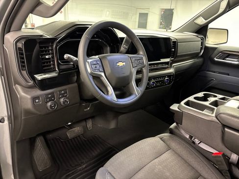 Used 2023 Chevrolet Silverado 1500 LT image 20