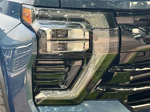 Used 2026 Chevrolet Silverado 2500 LTZ w/ LTZ Plus Package AWD/4WD image 7