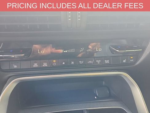 Used 2025 MAZDA CX-70 3.3 Turbo w/ Preferred Package AWD/4WD image 10