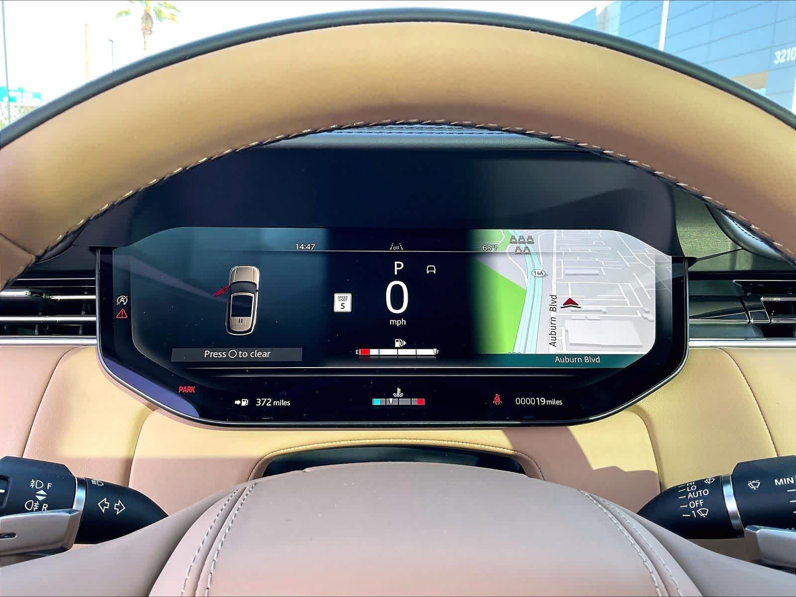 New 2025 Land Rover Range Rover Long Wheelbase SE AWD/4WD image 19