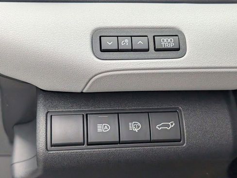 New 2026 Subaru Solterra image 11