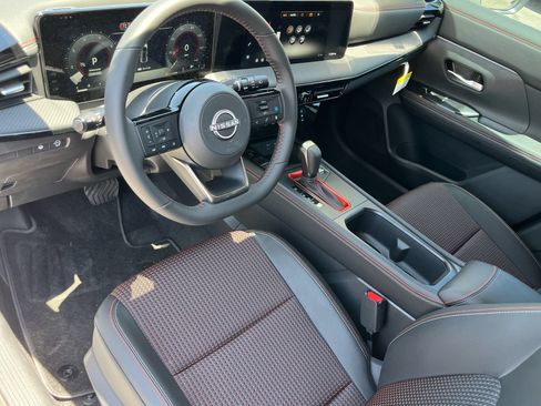 New 2026 Nissan Kicks SR FWD image 16