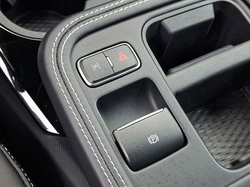 Used 2025 Ford Mustang Mach-E GT AWD/4WD image 28