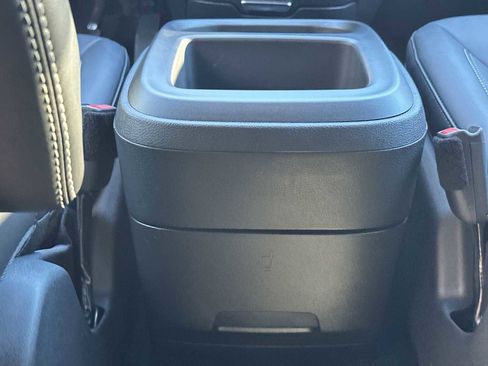 New 2026 Chrysler Voyager LX image 20