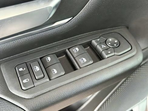 New 2026 RAM 1500 Big Horn AWD/4WD image 15