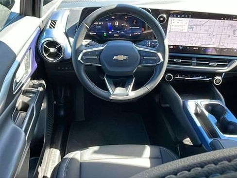 New 2026 Chevrolet Equinox EV LT image 13