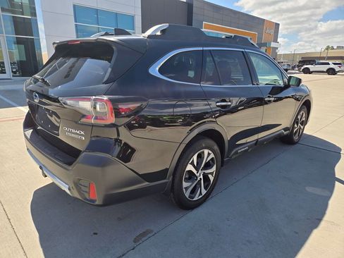 Used 2020 Subaru Outback Touring XT AWD/4WD image 3