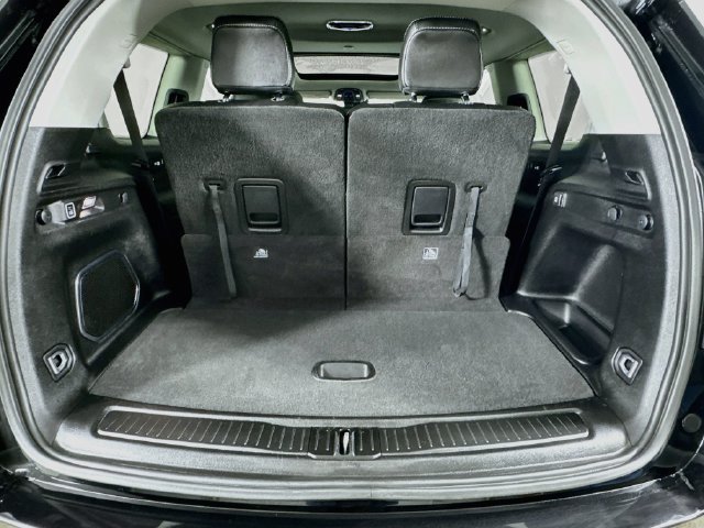 Used 2023 Jeep Grand Cherokee L Limited w/ Luxury Tech Group II AWD/4WD image 33