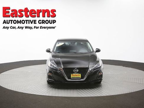 Used 2022 Nissan Altima 2.5 SV FWD image 52