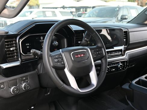 Used 2026 GMC Sierra 1500 Elevation w/ Elevation Select Package RWD image 17