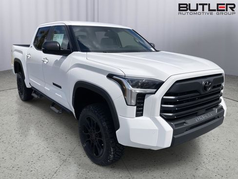 New 2026 Toyota Tundra SR5 AWD/4WD image 7