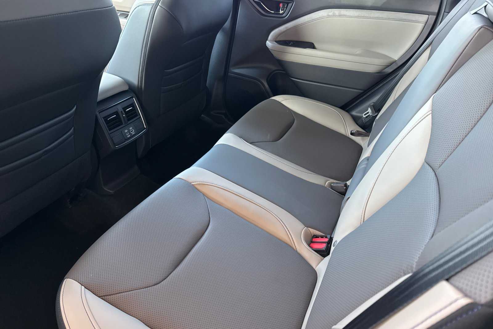 New 2026 Subaru Forester Limited AWD/4WD image 12