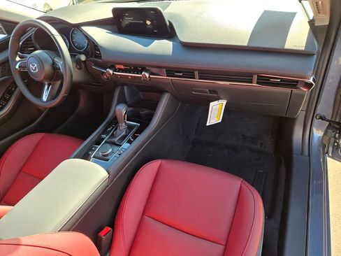 New 2026 MAZDA MAZDA3 Carbon image 21