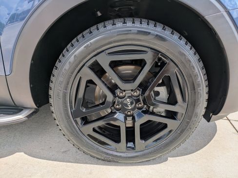 Used 2023 Kia Telluride EX X-Line AWD/4WD image 9