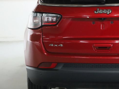 Used 2025 Jeep Compass Limited AWD/4WD image 42