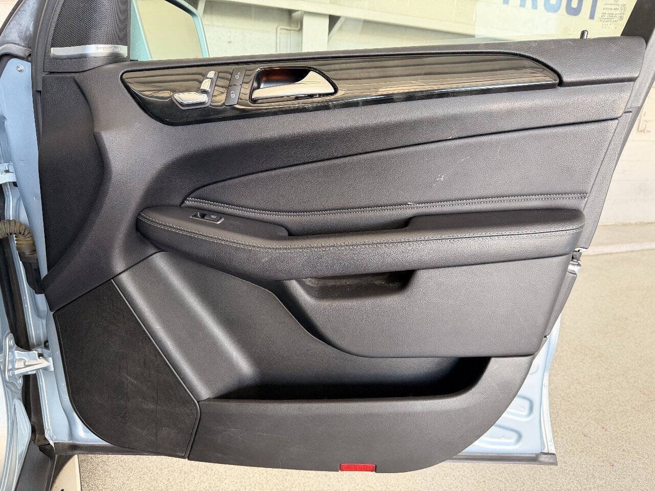Used 2018 Mercedes-Benz GLE 350 4MATIC image 13