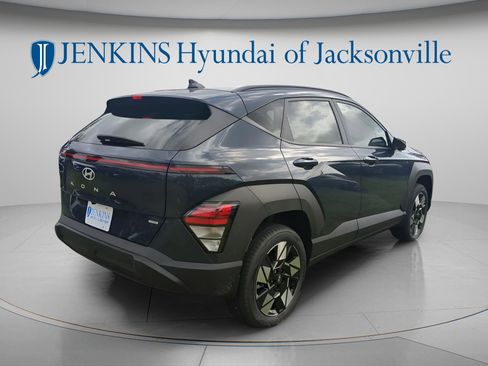 New 2025 Hyundai Kona SEL AWD/4WD image 3