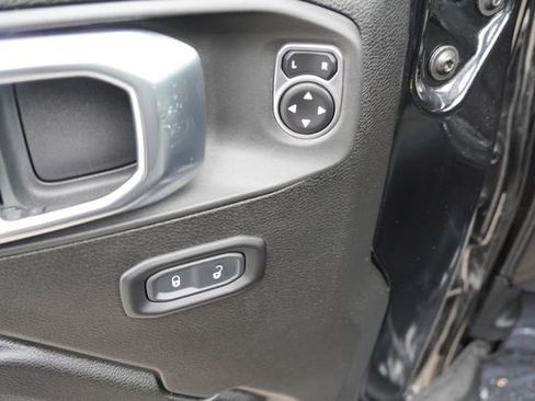 Certified 2025 Jeep Wrangler Unlimited Rubicon 4xe w/ Safety Group image 23