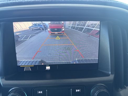 Used 2022 Chevrolet Colorado Z71 image 32