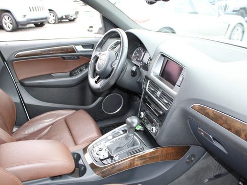 Used 2013 Audi Q5 3.0T Premium Plus image 12