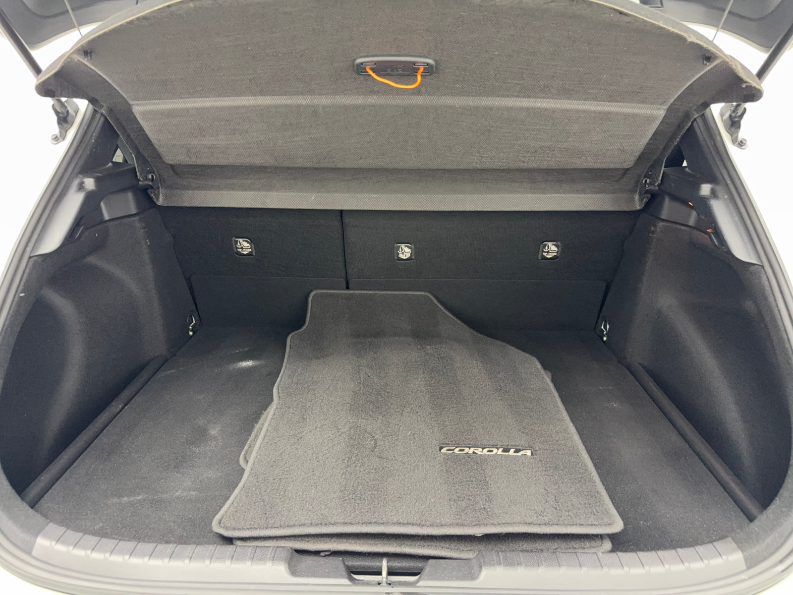 Used 2021 Toyota Corolla SE FWD image 46