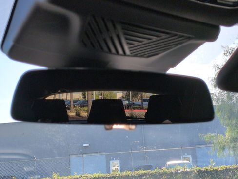 Used 2025 BMW X1 xDrive28i w/ M Sport Package image 26