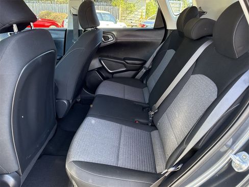 Used 2020 Kia Soul S image 10