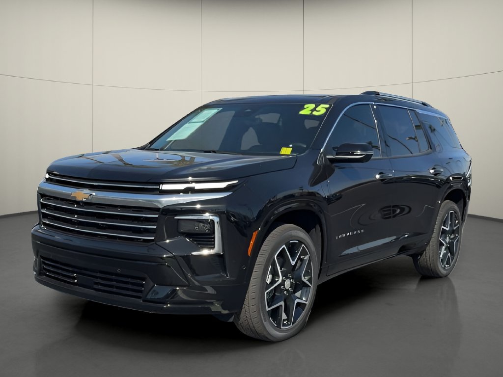 Used 2026 Chevrolet Traverse High Country FWD image 4