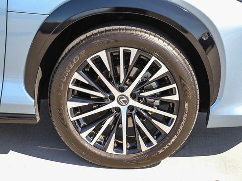 Used 2023 Lexus RZ 450e Premium w/ Accessory Package (Z1) image 10