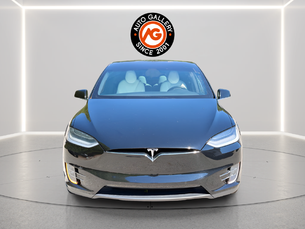 Used 2021 Tesla Model X Performance AWD/4WD image 2