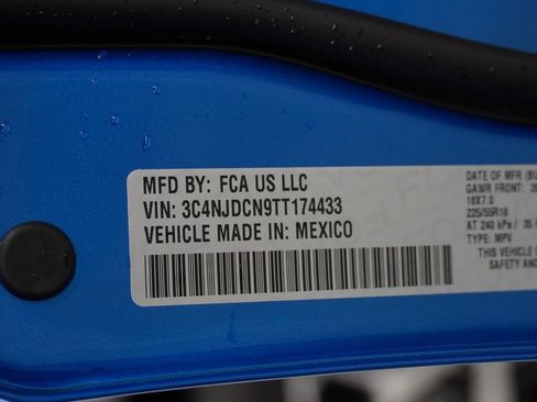 New 2026 Jeep Compass Limited image 39