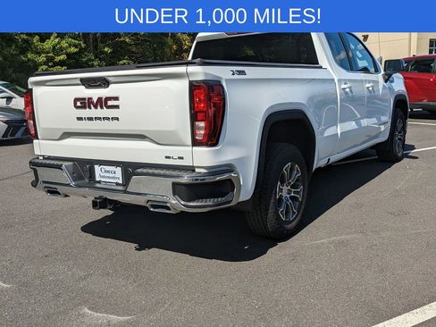 Used 2025 GMC Sierra 1500 SLE w/ X31 Off-Road Package image 7