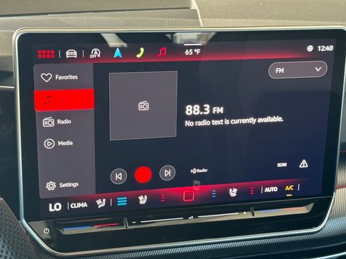 New 2026 Volkswagen GTI SE image 17