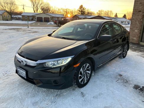 Used 2016 Honda Civic EX image 7