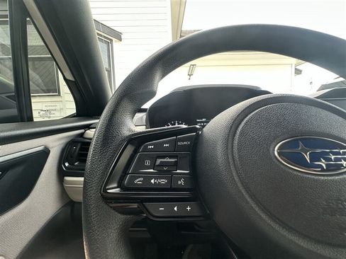 Used 2025 Subaru Forester AWD/4WD image 35