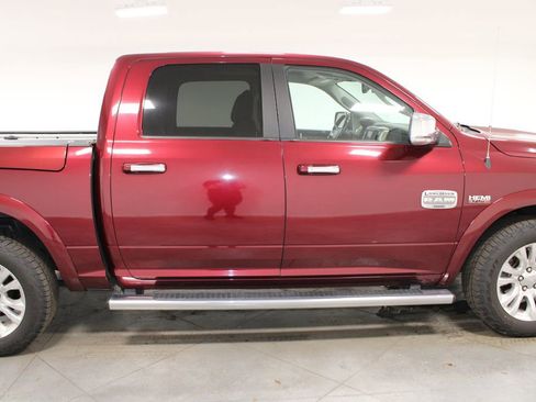 Used 2017 RAM 1500 Laramie Longhorn image 11