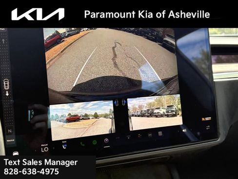 Used 2022 Tesla Model S image 10