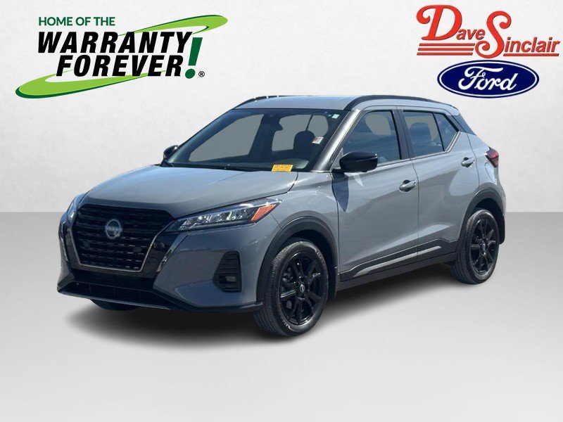 Used 2024 Nissan Kicks SR FWD image 1