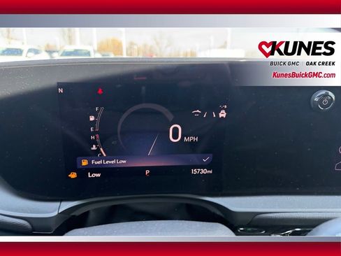 Used 2025 Buick Envista Sport Touring w/ Convenience II Package image 18