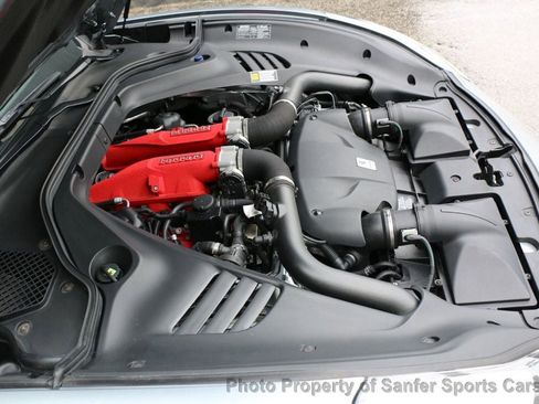 Used 2015 Ferrari California T image 12