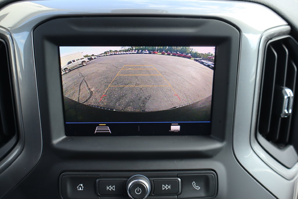 Used 2022 Chevrolet Silverado 1500 Custom w/ Safety Confidence Package AWD/4WD image 11