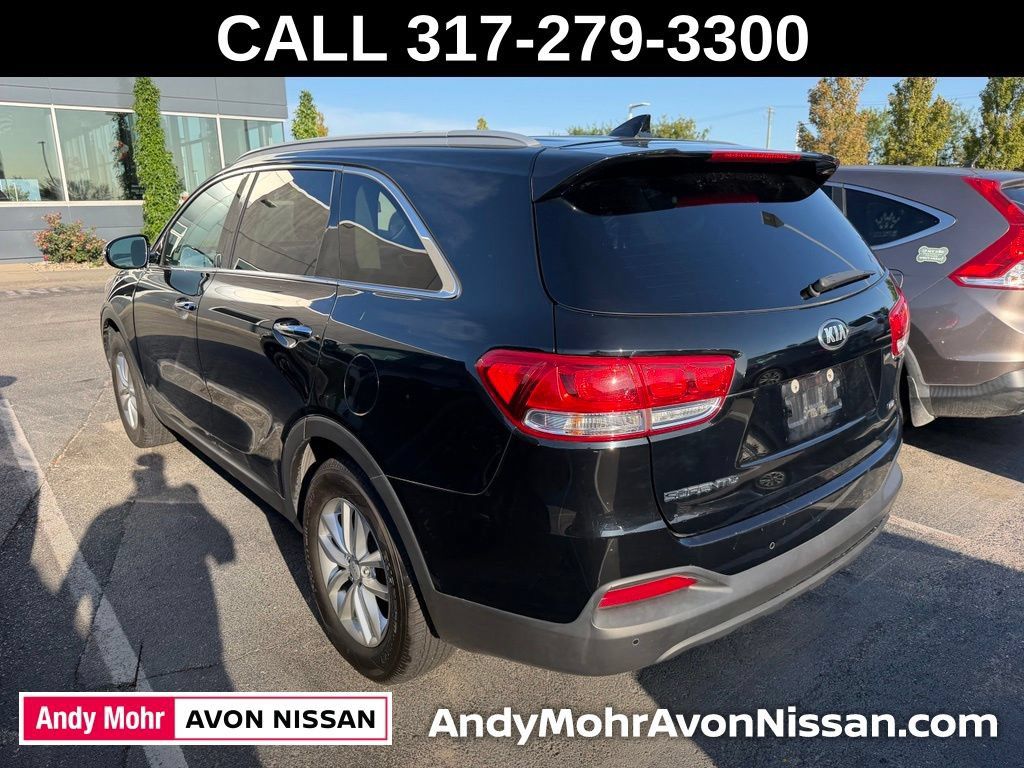 Used 2017 Kia Sorento FWD w/ LX Convenience Package image 6