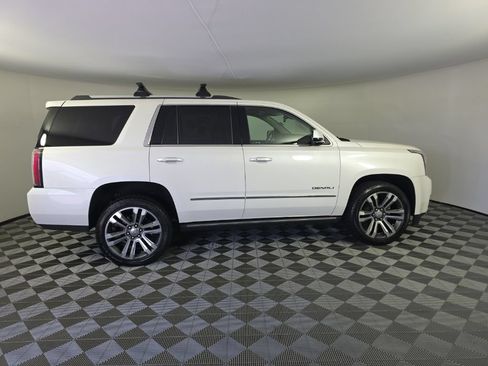 Used 2020 GMC Yukon Denali w/ Denali Premium Package AWD/4WD image 6