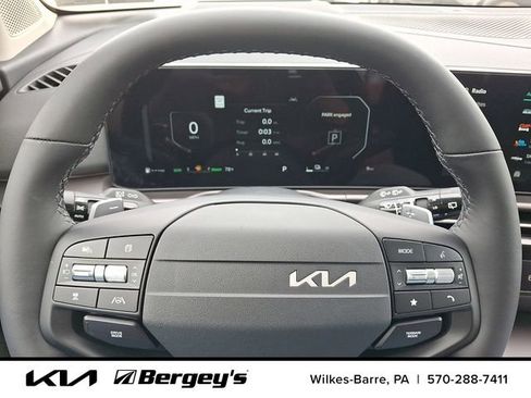 New 2026 Kia Sportage SX Prestige AWD/4WD image 17