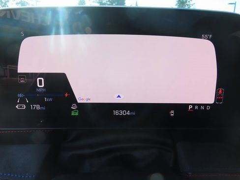 Used 2025 Chevrolet Blazer EV RS image 18