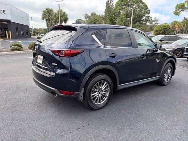 Used 2017 MAZDA CX-5 Touring AWD/4WD image 6