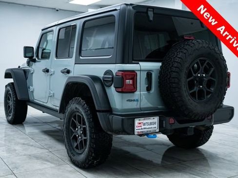 Used 2024 Jeep Wrangler Unlimited image 7